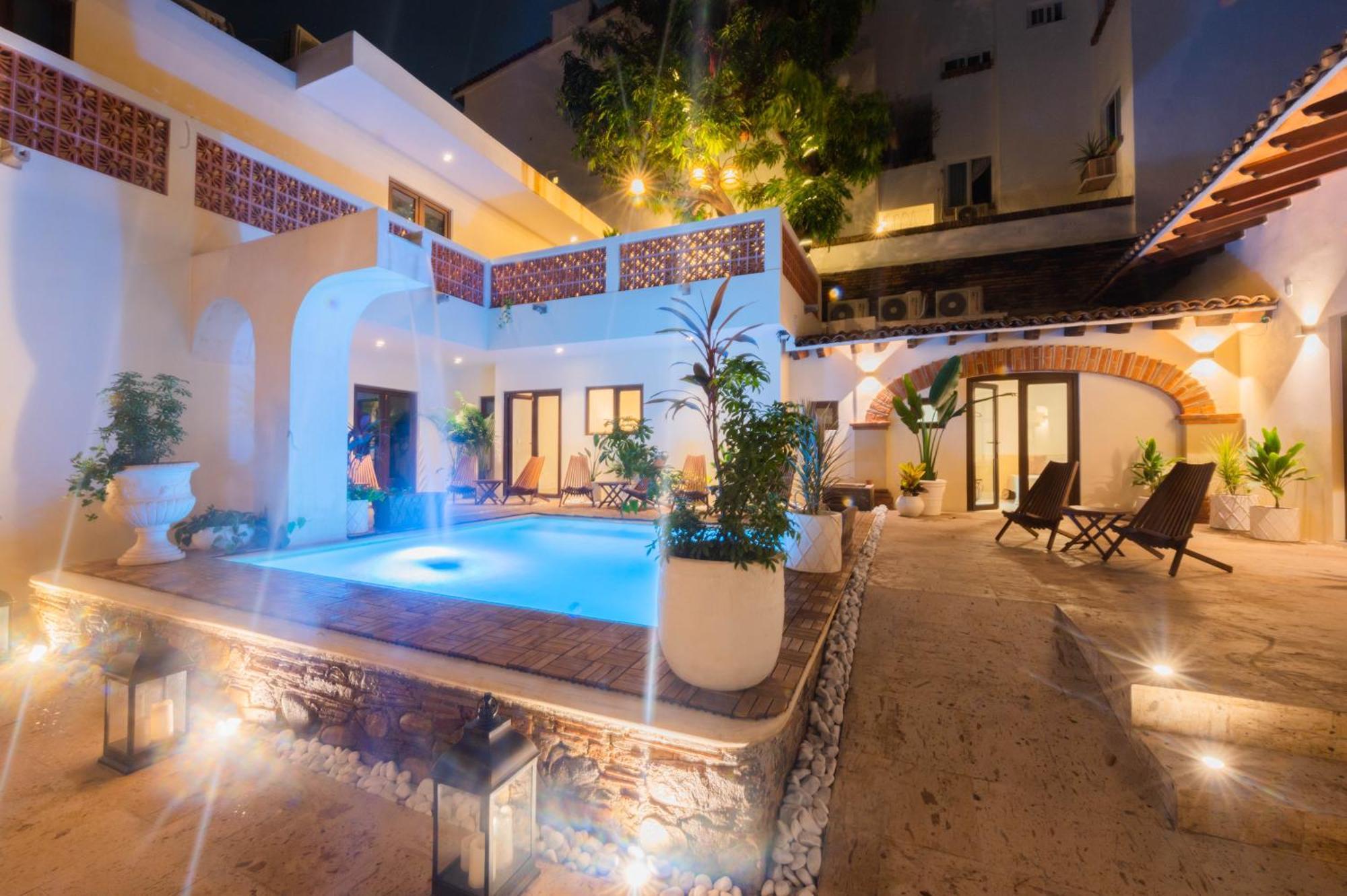 ホテル Casa Victoria Malecon - Adults Only プエルトバラータ エクステリア 写真