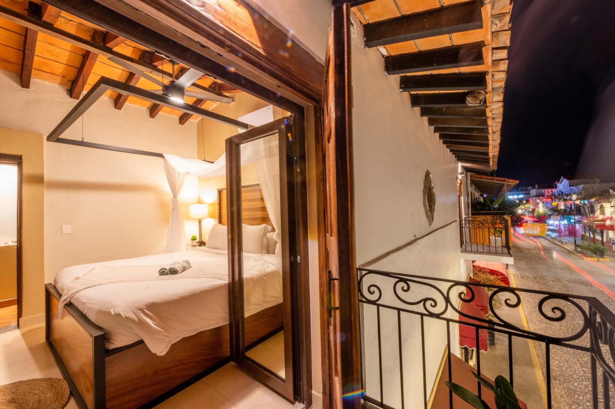 ホテル Casa Victoria Malecon - Adults Only プエルトバラータ エクステリア 写真